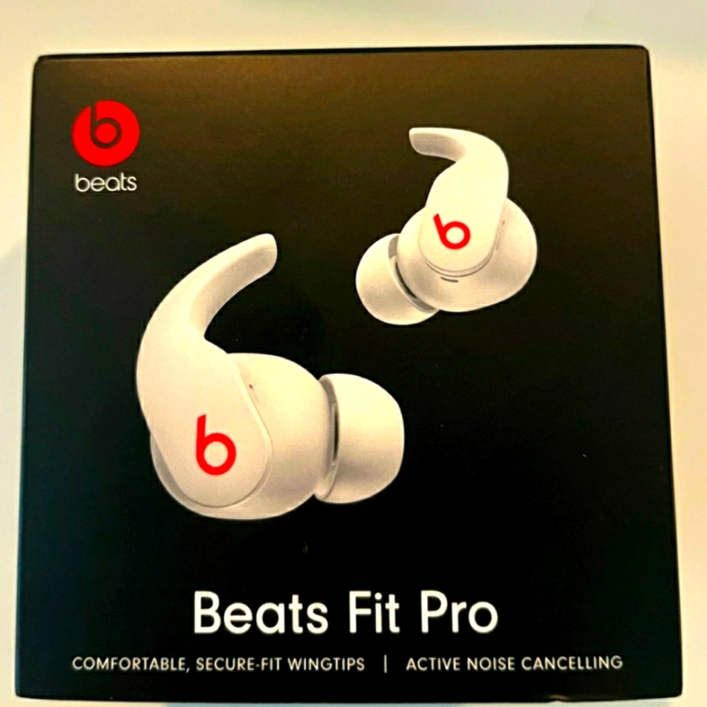 Beats by Dre Fit Pro New